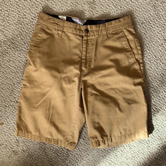 Men’s Tan Khaki Volcom Shorts - Picture 1 of 4